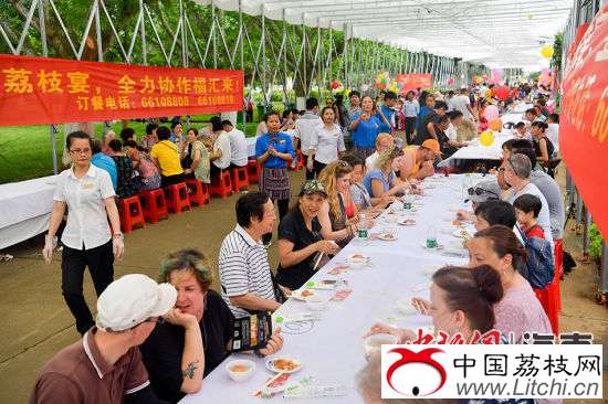 骆云飞 摄